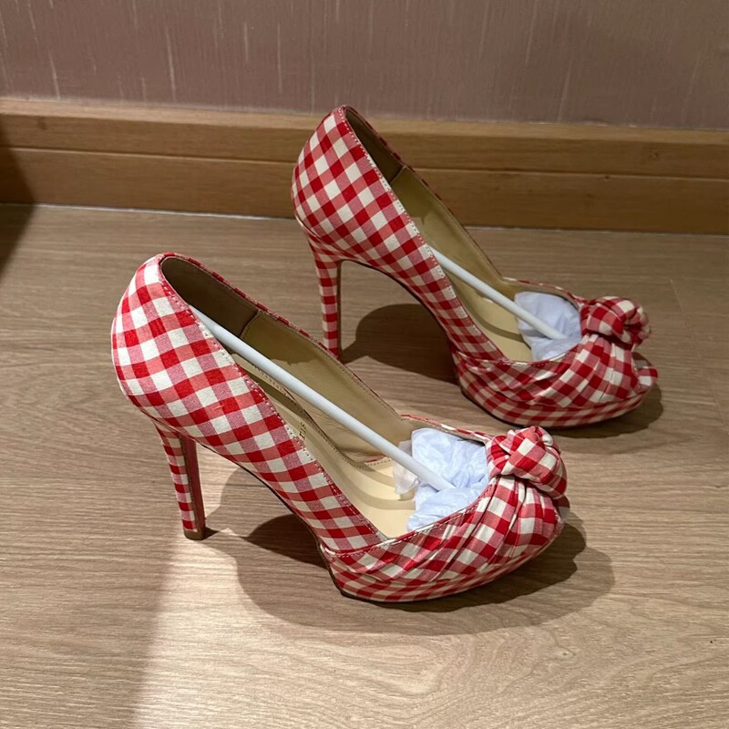 Red Plaid Retro Fish-Mouth High-Heeled Shoes for Women, Stiletto Heels, French-Style Elegant Single Shoes, 2026 New Summer Stunning Sandals