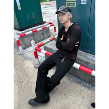 ���Ļ���ɫ�L������Ů�¿�͹ź����I�ȴ�����2�p�����³�