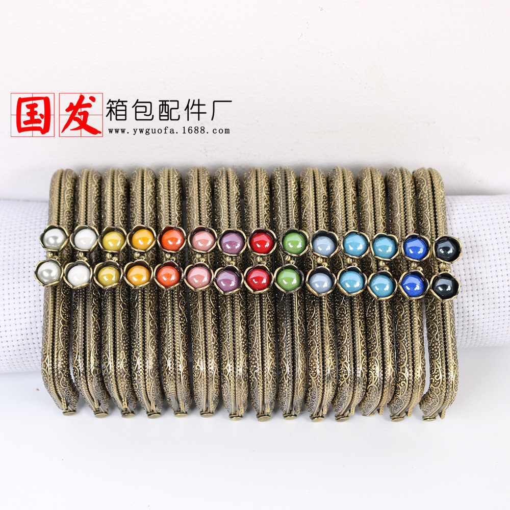 10.5CM cuadrado encaje en relieve cabeza de loto oro 13 colores opcionales fábrica de cabeza de caramelo color caramelo