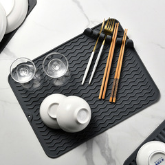 跨境新款硅膠瀝水墊大號餐檯隔熱墊子 廚房條紋水槽餐具乾燥墊