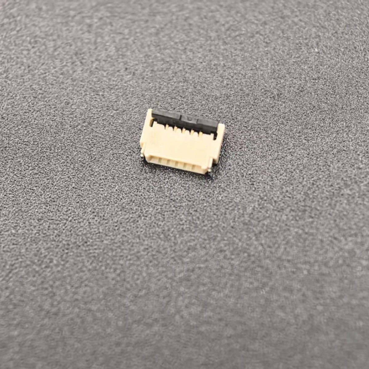 CVILUX瀚荃  CF4219FH0R0-05-NH