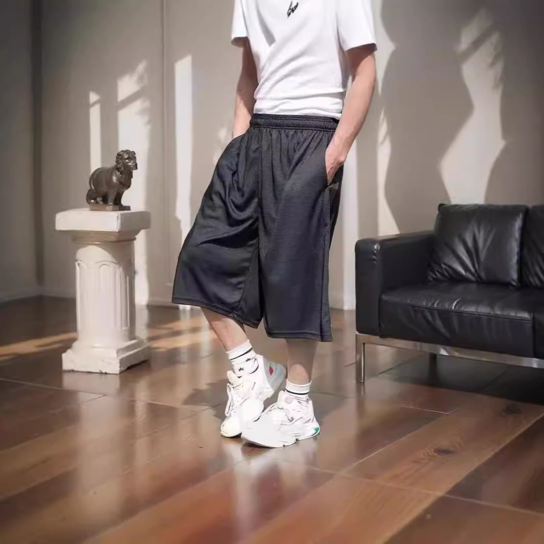 Mulberry Silk Thin Fat Guy plus size Casual Shorts Men's Sports Pants Knee-length Basketball Pants Men's Capri Pants Loose Outer Wear