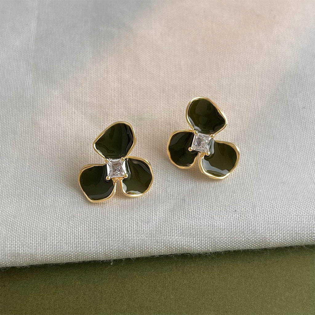 耳语场景.psd_0027_组 29 拷贝.jpg