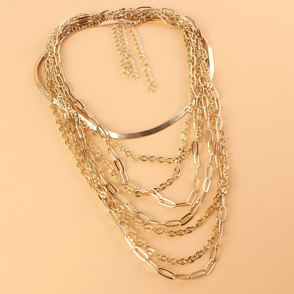 Retro Multi-layer Geometric Chain Necklace Wholesale Nihaojewelry display picture 2