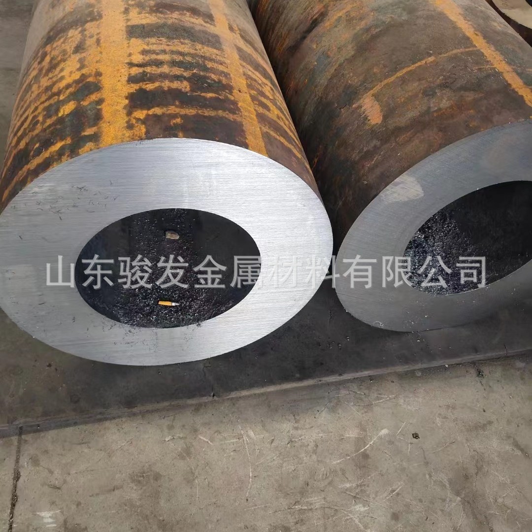 供应35CRMO合金钢管 热扎合金钢管 大口径厚壁35CRMO无缝钢管现货