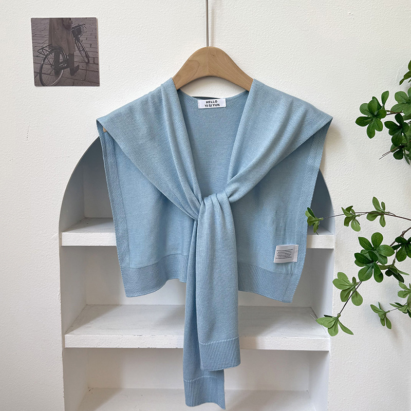 Chal de punto para mujer, versión coreana de primavera y verano, nuevo chal de lana de color sólido de alta gama con cuello falso para habitaciones con aire acondicionado.