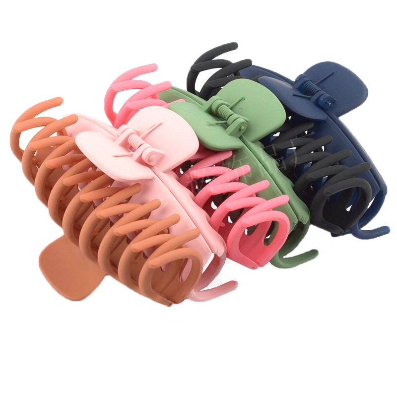 Amazon Venta caliente traje de pinza de pelo esmerilado grande Cabeza trasera garra de pelo clip de goma pintura antideslizante clip de accesorios para el cabello para las mujeres