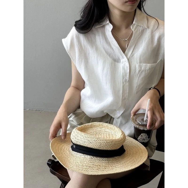 Summer elegant design retro shirt sleevless