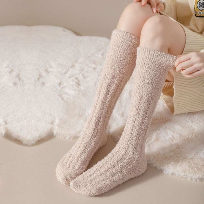 サンゴの靴下の女性の冬のすねの月子の靴下は厚い保温の室内の床板の靴下の秋冬の睡眠の家庭のストッキングを温めます。|undefined