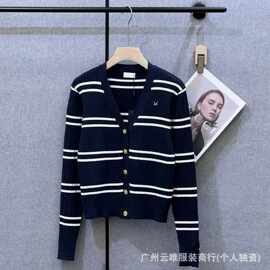 南油26秋冬新款 藏青撞白条纹绞花针织开衫女V领金扣复古长袖毛衣