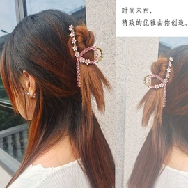 发夹;胸针;发卡