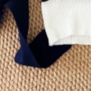 Knitted Sweater 51300 a