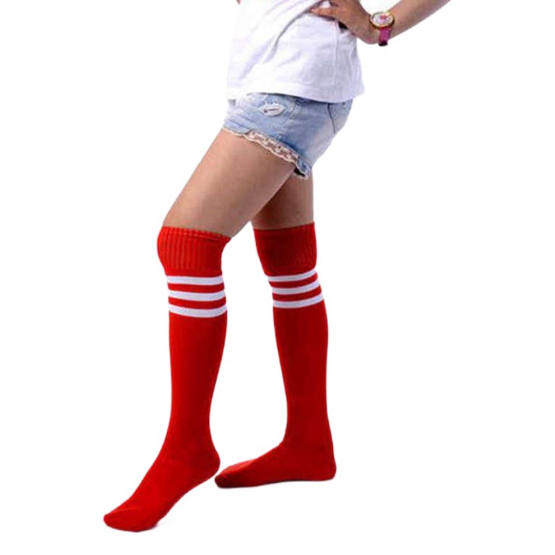 En stock calcetines de fútbol para niños adultos Duraderos No Pilling zuqiuwa estudiante porristas calcetines de fútbol de longitud media