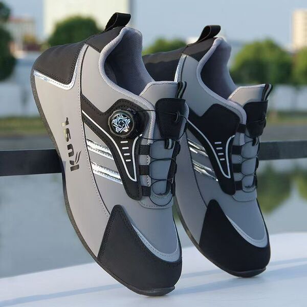 trend sneakers