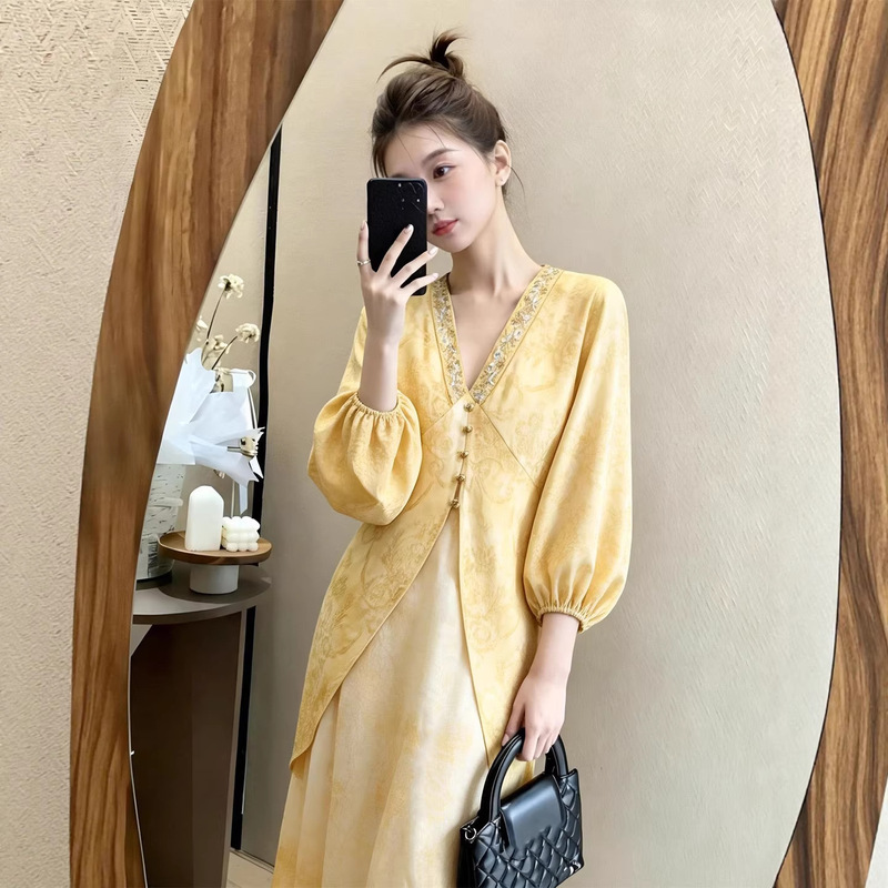 In-Stock French-Style Elegant Yellow Jacquard Dress for Women, New Spring 2026 Model, Petite Size, High-End Unique Long Dress In-Stock French-Style Elegant Yellow Jacquard Dress for Women, New Spring 2026 Model, Petite Size, High-End Unique Long Dress