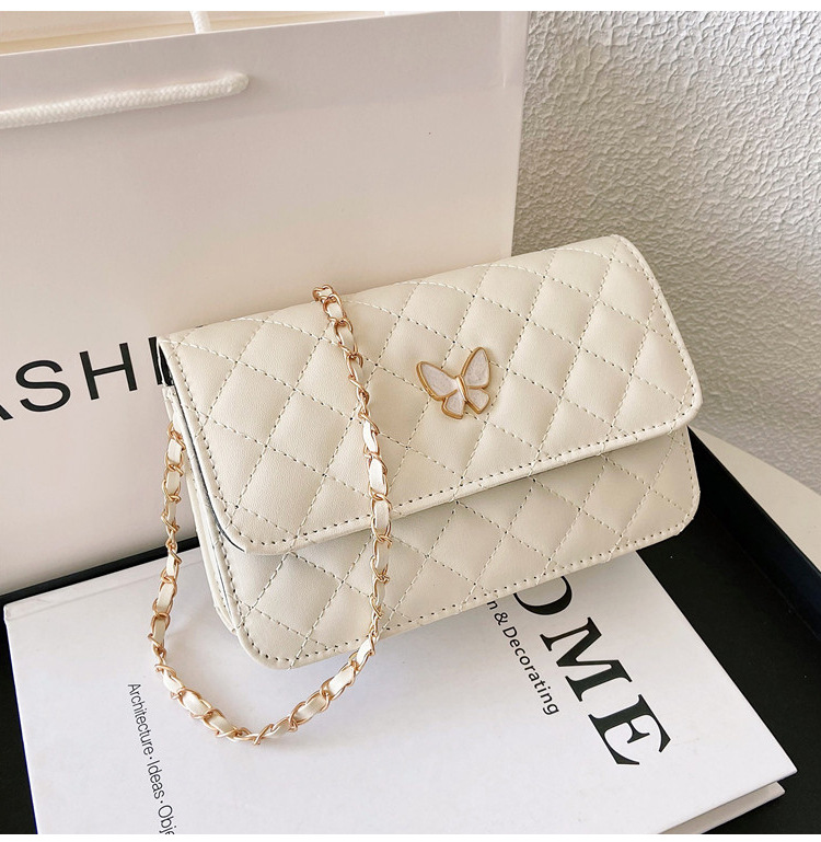 New Solid Color Embossed Butterfly Lock Messenger Bag Wholesale Nihaojewelry display picture 7