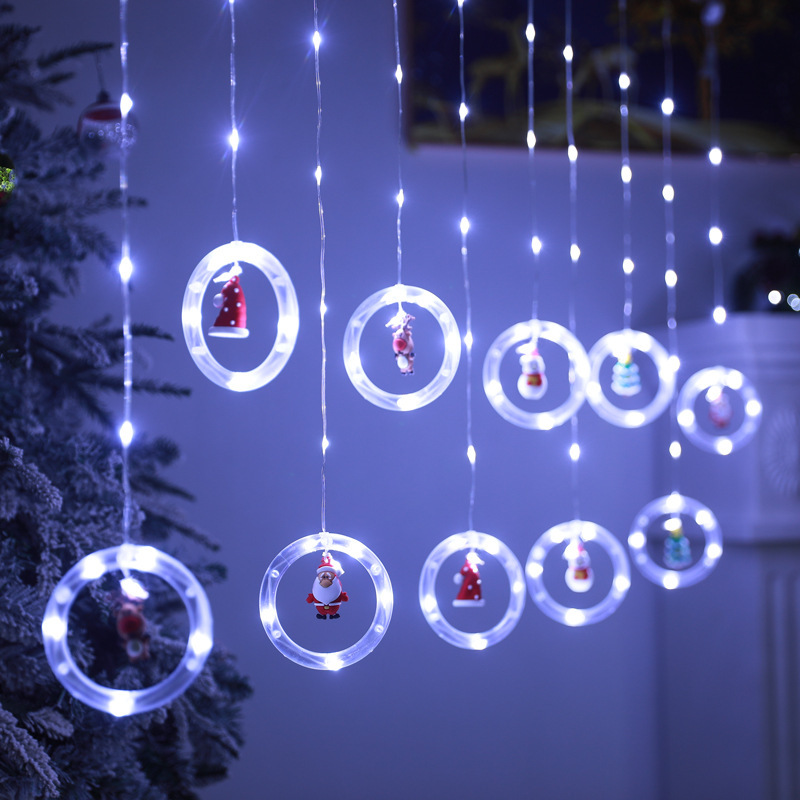 Amazon Venta caliente luces decorativas luces de cortina de Navidad LED anillo luz cadena vacaciones luces de colores colgante de dibujos animados luces de línea de cuero