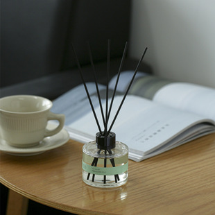Non-fire aromatherapy essential oil toilet deodorant fragrance ornaments rattan aromatherapy air freshener indoor aromatherapy manufacturers