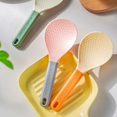 しゃもじ家庭用の長い柄はご飯のシャベルを占有しません。高温食品級で厚くして、しゃもじのネットをつけません。