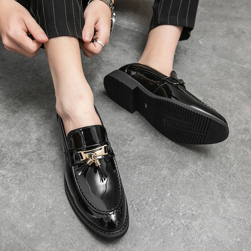 Mocasines para hombre, nuevo estilo primavera 2025, zapatos de cuero con borlas, traje formal de negocios para hombre, zapatos casuales de moda para estilistas