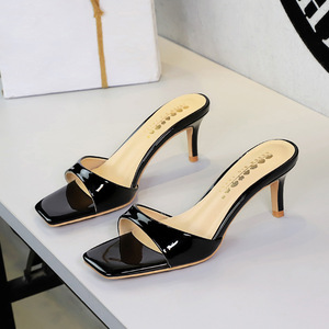 953 European and American style sexy open toed nightclub goddess high heels square toe high-end patent leather one foot 
