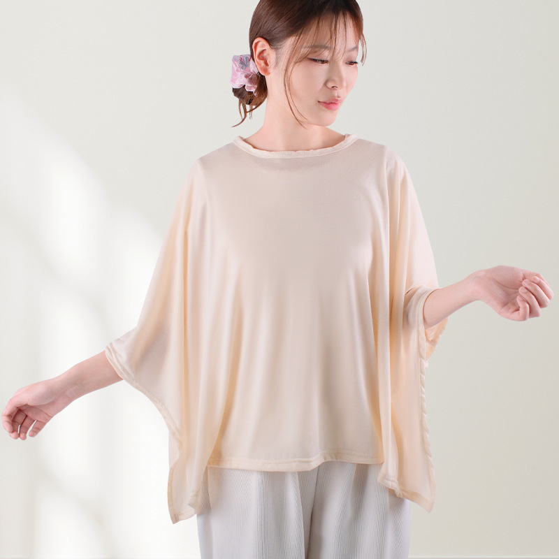 妊婦の授乳タオルは乳を飲ませます。|undefined