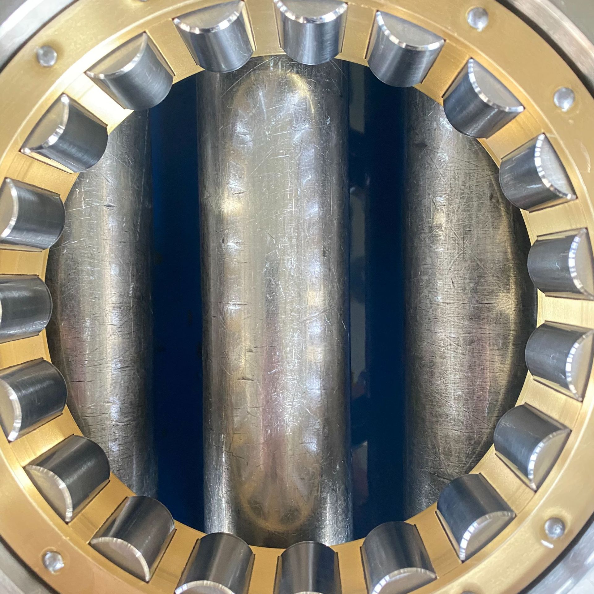 NJ2226 (4G42526HT)圆柱滚子轴承