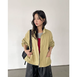 女式针织衫;女式衬衫;休闲裤