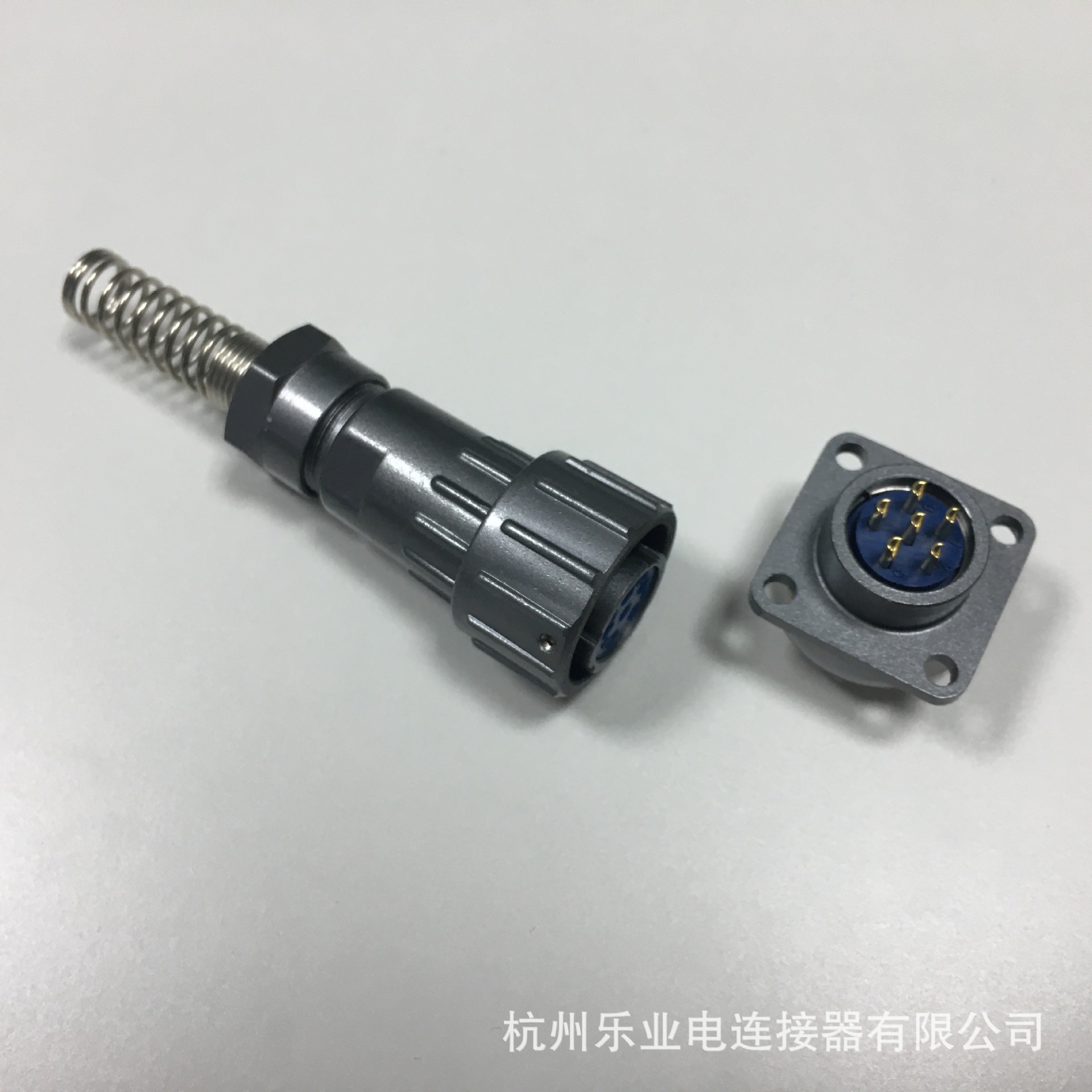 现货FQ系列 FQ18卡口式连接器 圆形电连接器