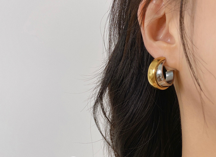 10g Weight 0.03µm-0.05µm Gold Plating Thickness PVD Coated Gold Plating Process PVD Coated Real Gold Plated 18K Gold Heart 304 Stainless Steel Titanium Steel Waterproof Non Tarnish Earrings