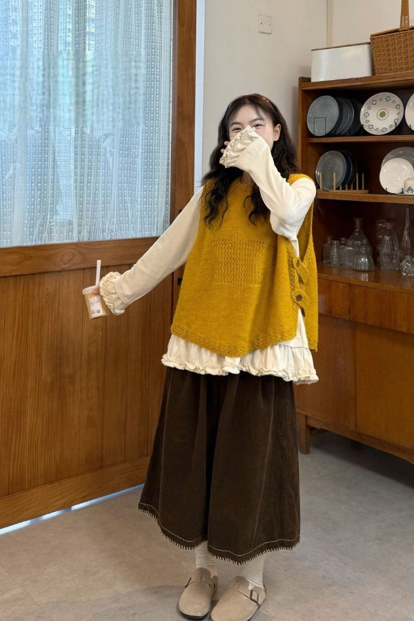 马甲套装学院韩系宽松针织背心时尚新款长袖衬衫穿秋季叠甜美减龄