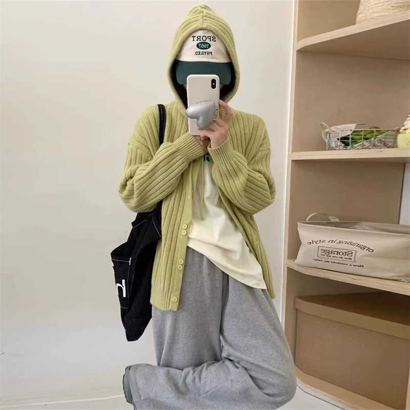 Трикотажный кардиган с капюшоном Женская осень-зима новый свободный ретро-дикий гонконгский аромат нишевые ленивые полосатые свитера женская куртка
