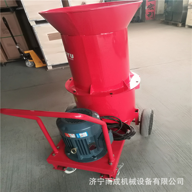 电动碎草机电动畜牧草料机大型树叶干草果核粉碎机牛羊食料加工机
