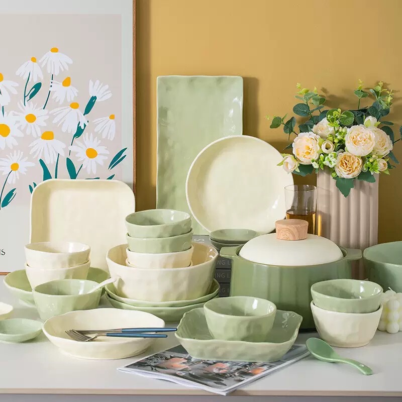 2026 New Model Jingdezhen Simple Soup Bowl for Home Use, Underglaze Color French Cream Style Ceramic Bowl and Plate Set for Dining 2026 New Model Jingdezhen Simple Soup Bowl for Home Use, Underglaze Color French Cream Style Ceramic Bowl and Plate Set for Dining