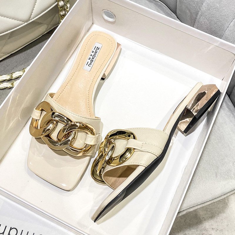 Tamaño pequeño 31 Comercio exterior transfronterizo Cadena europea y americana Decoración Zapatillas de tacón grueso Mujer con punta abierta Sandalias y zapatillas de tacón medio 32