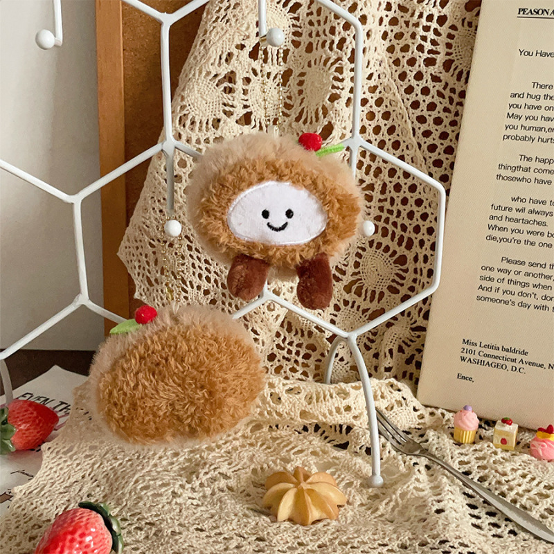 可爱萌趣味瑞士卷毛绒挂件创意蛋糕美食公仔生日礼物钥匙扣批发|undefined