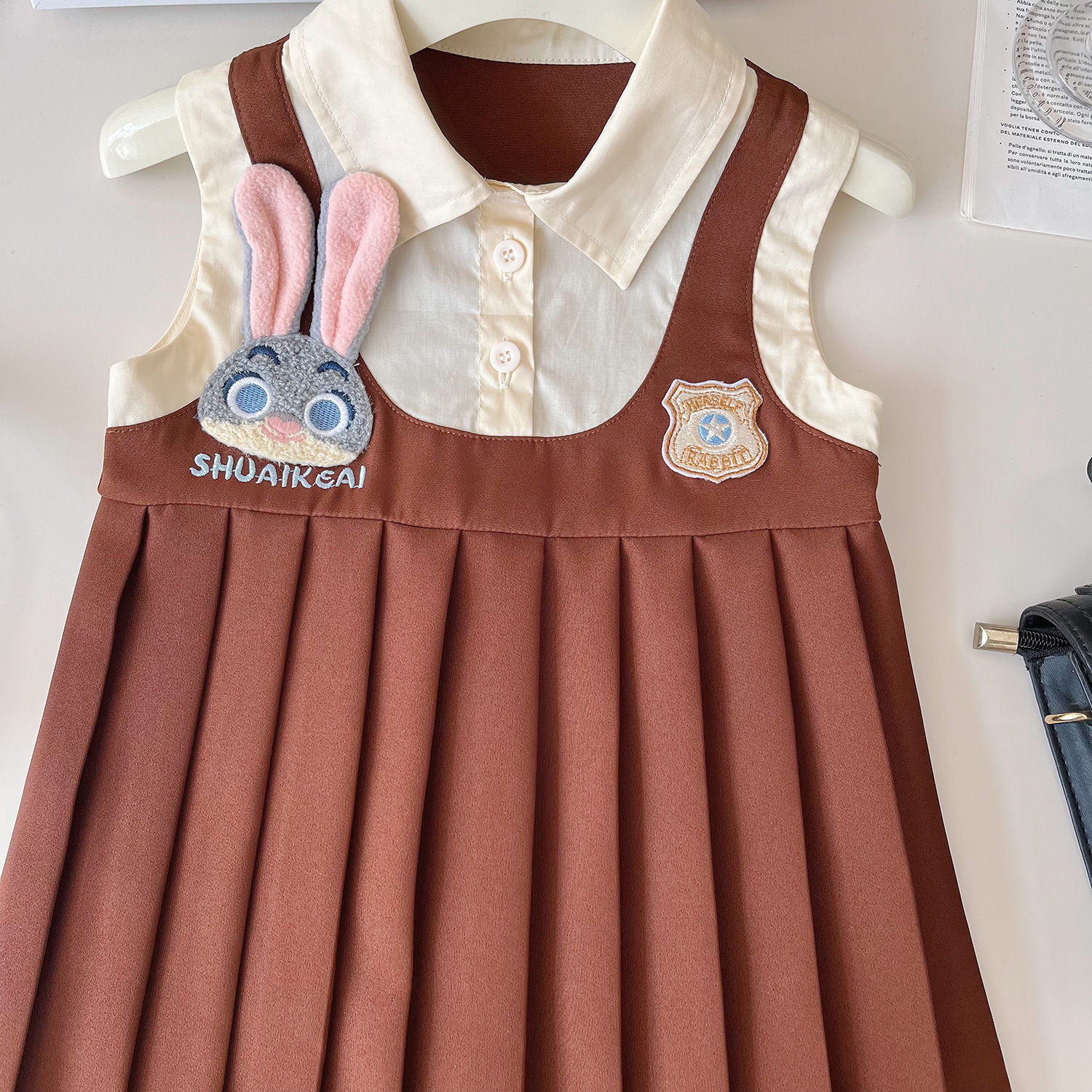 Gonna per bambini senza maniche plissettata in stile scuola coniglietto coreano versione estiva 2024 24376_voghion.com