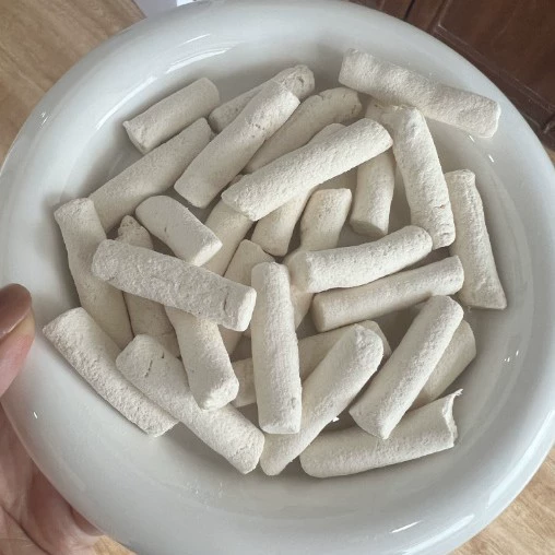 Йи хомяк закуски Золотой медведь цветок ветка мышь питание еда козье молоко Чистка коренных зубов маленький хлеб на пару интерактивные закуски