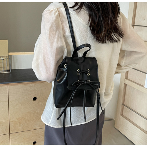 Fashionable minimalist shoulder bag, casual travel backpack, unique small shoulder bag for women