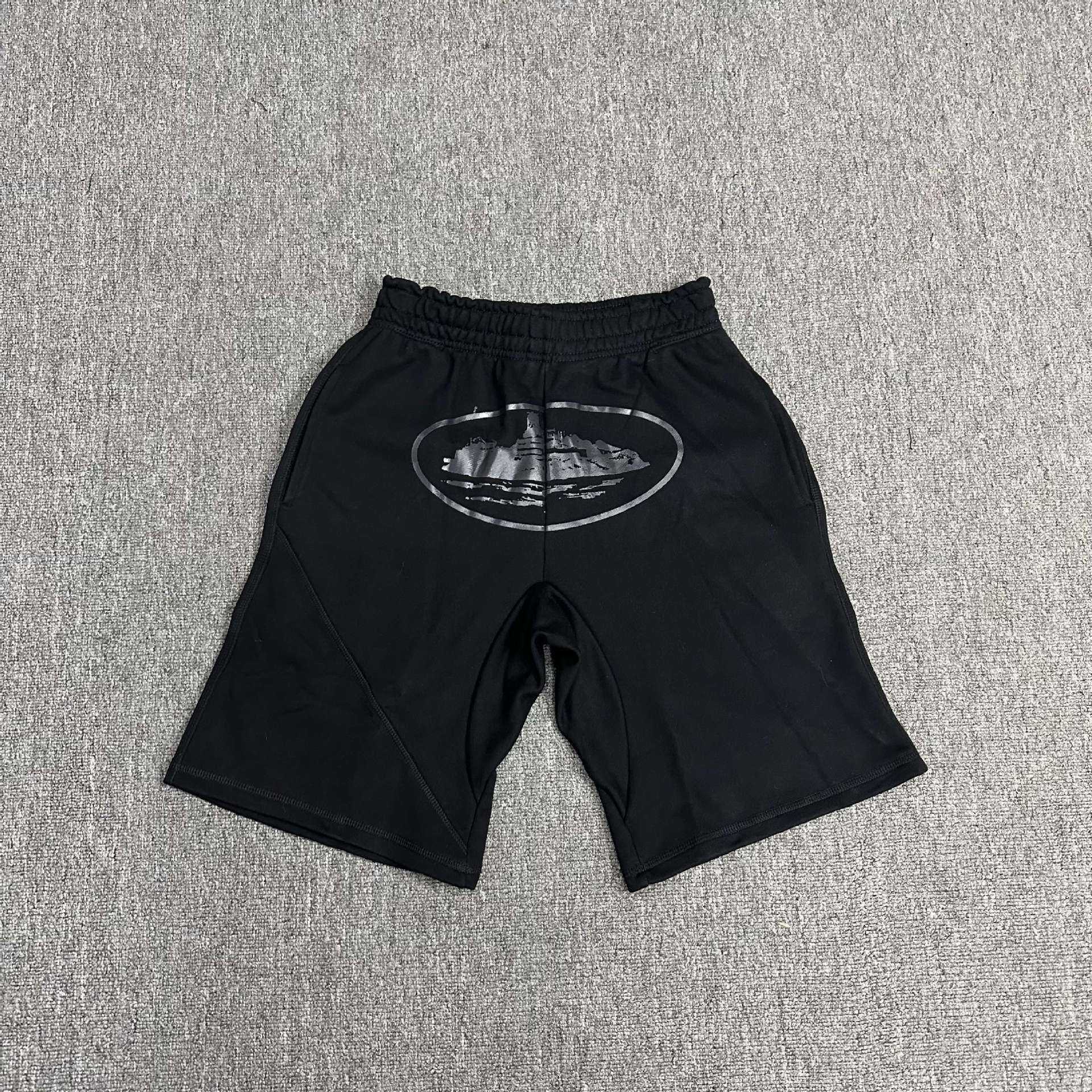 809 black shorts