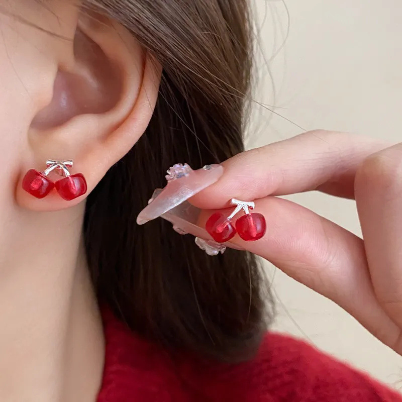 Cute Internet Celebrity, Compact Resin Silver Needle Earrings, Sweet And Clear New Car Cherry Fruit Temperament Earrings_voghion.com