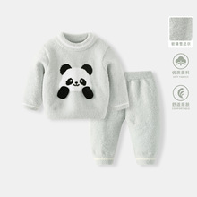 �Ќ����ﶬ���b�냺ѩ�᠖���w�ɼ��׶��b��ͯ�Ӻ��߅�qᘿ��·�