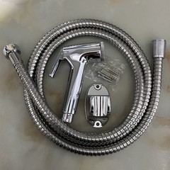 Cross-border wholesale plastic bidet toilet sprayer set bathroom cleaning butt flusher toilet booster sprayer 