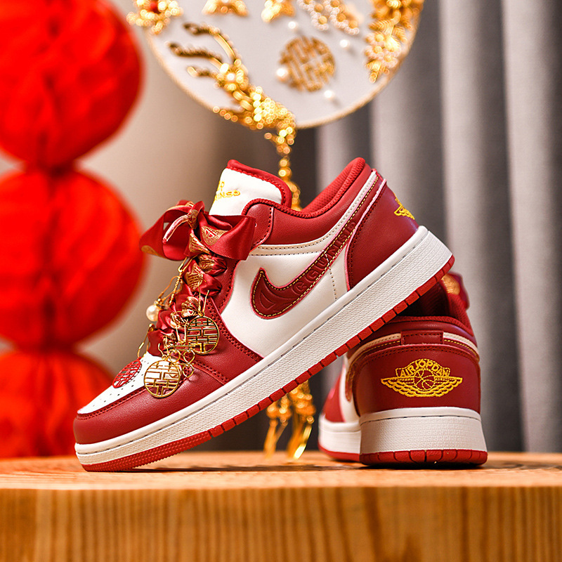 Putian Aj Wedding Shoes Year of the Dragon Red Bridal Shoes New Couple Low-Top Sneakers Air Force One Couple Trendy Casual