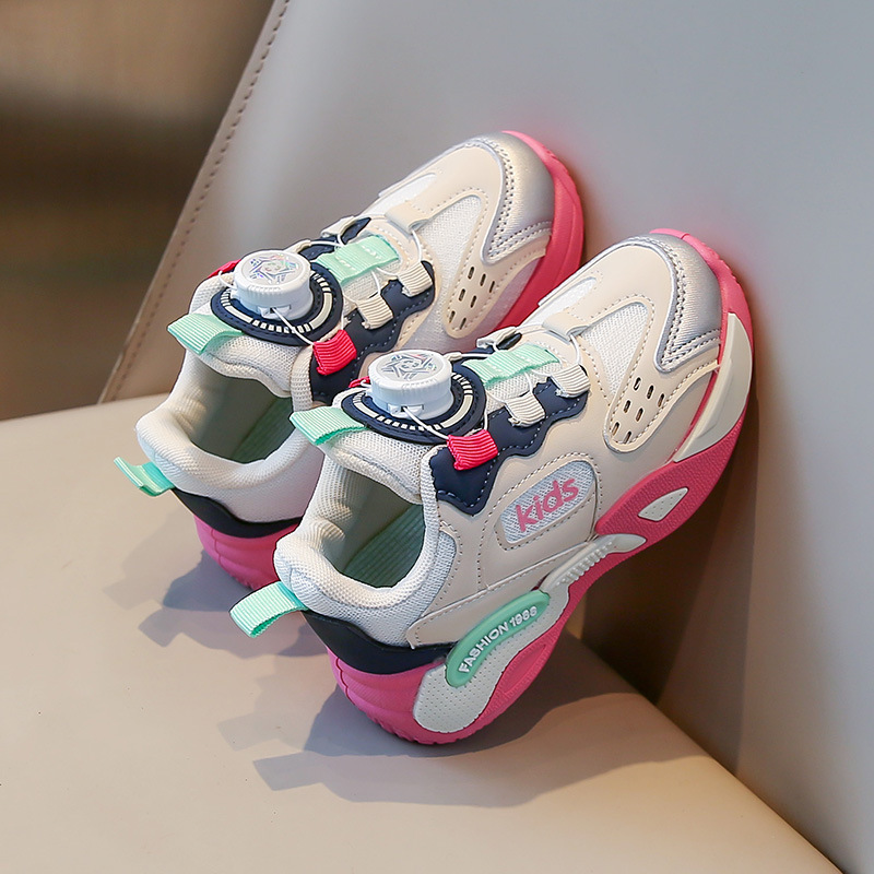 Zapatos casuales para niños niños 2026 nuevos zapatos deportivos de niñas universales niños mayores al por mayor zapatos de correr transpirables