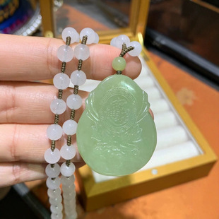 Jin Yutang Hetian Jade Huang Yu God of Wealth Fine Texture Material Oil Yellow Stereo Carved God of Wealth Kindly Face
