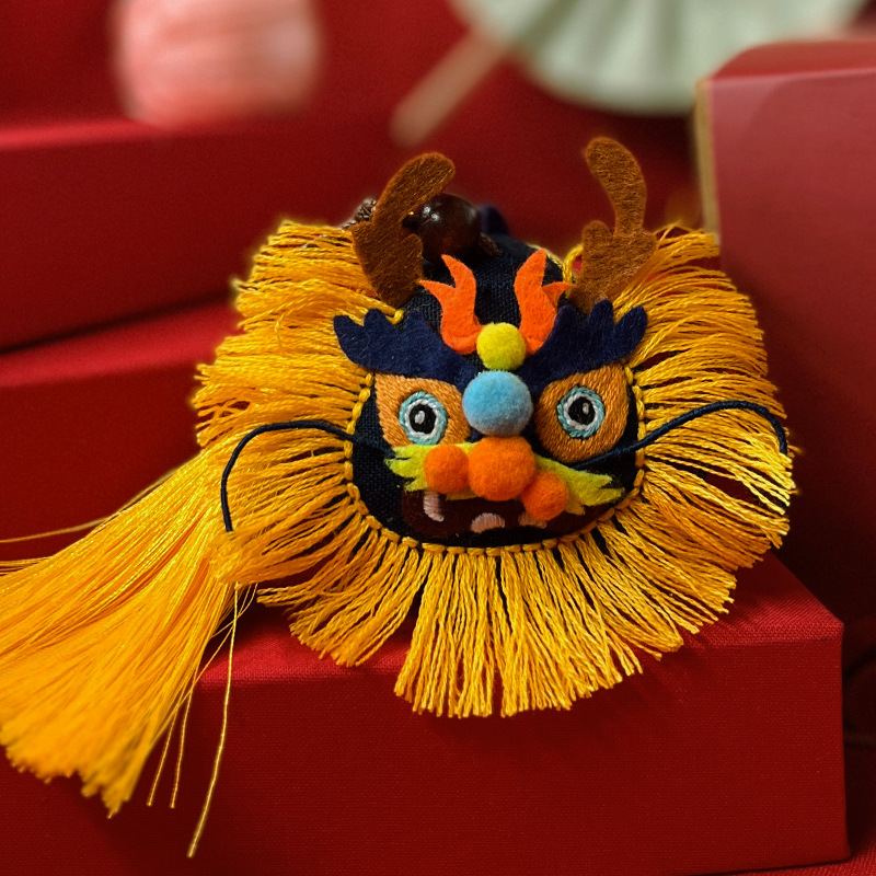 Estilo chino lindo dragón incienso bolsa colgante bordado hecho a mano de los niños paquete material de bricolaje