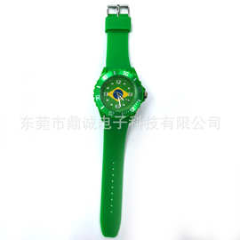 新款国旗运动硅胶手表 时尚运动足球世界杯手表 厂家现货批发