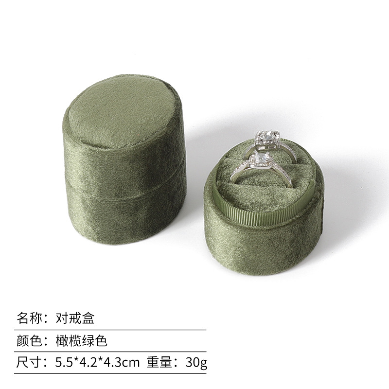 Mini Caja de Joyas Ovalada de Franela para Anillos y Parejas