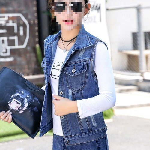 Spring and summer new Korean style with holes in jeans sleeveless top short large size horse clip vest small coat for women